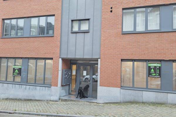 Deux bureaux de 32 et 67 m² situé à proximité de l'hôpital de la citadelle